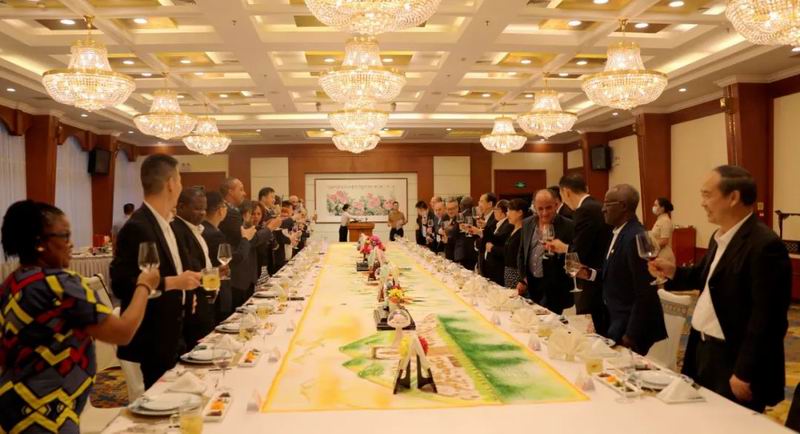 1694426316882601.jpg 640 (2).jpg